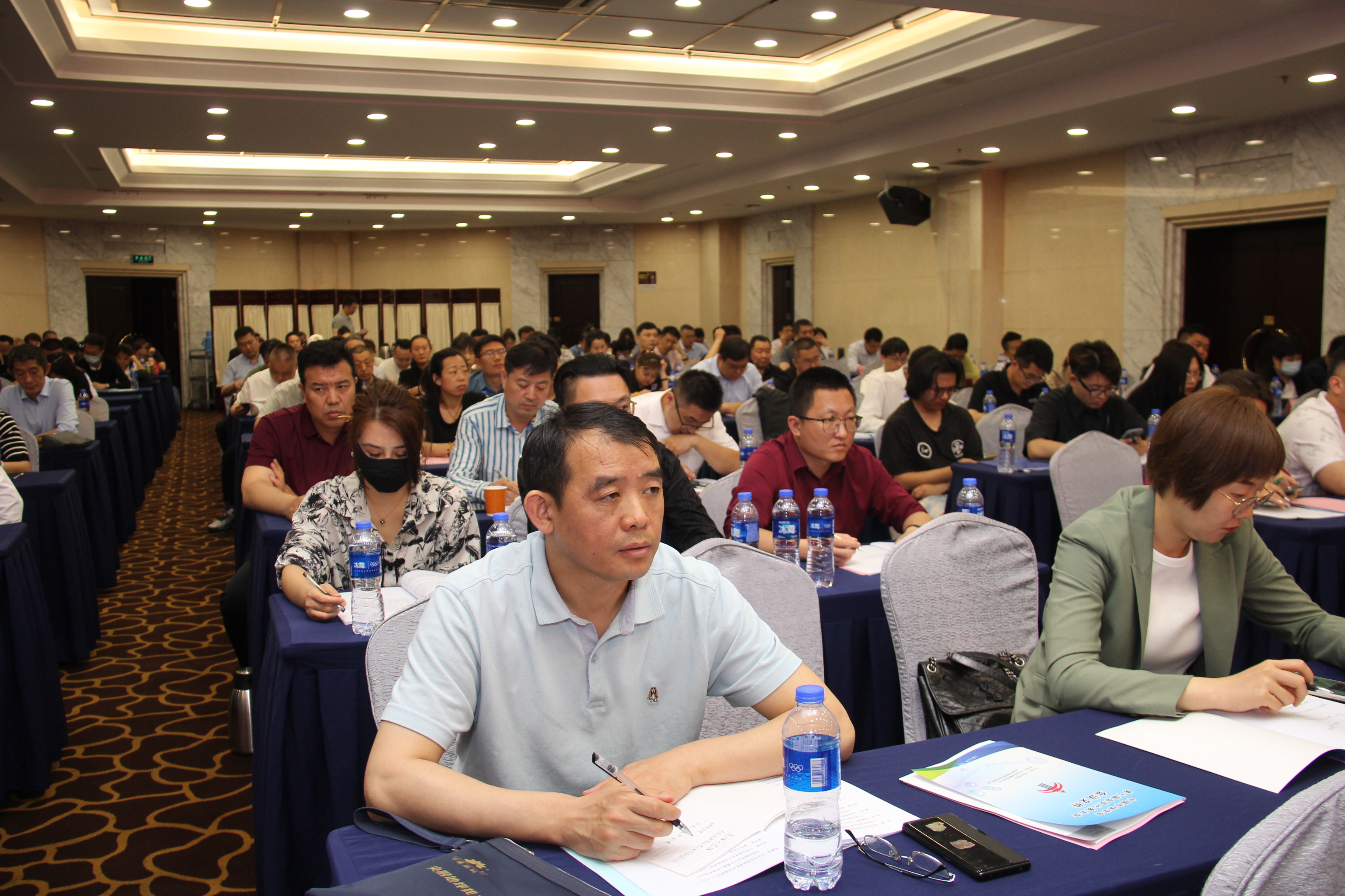中国市场学会第七届会员代表大会在北京召开